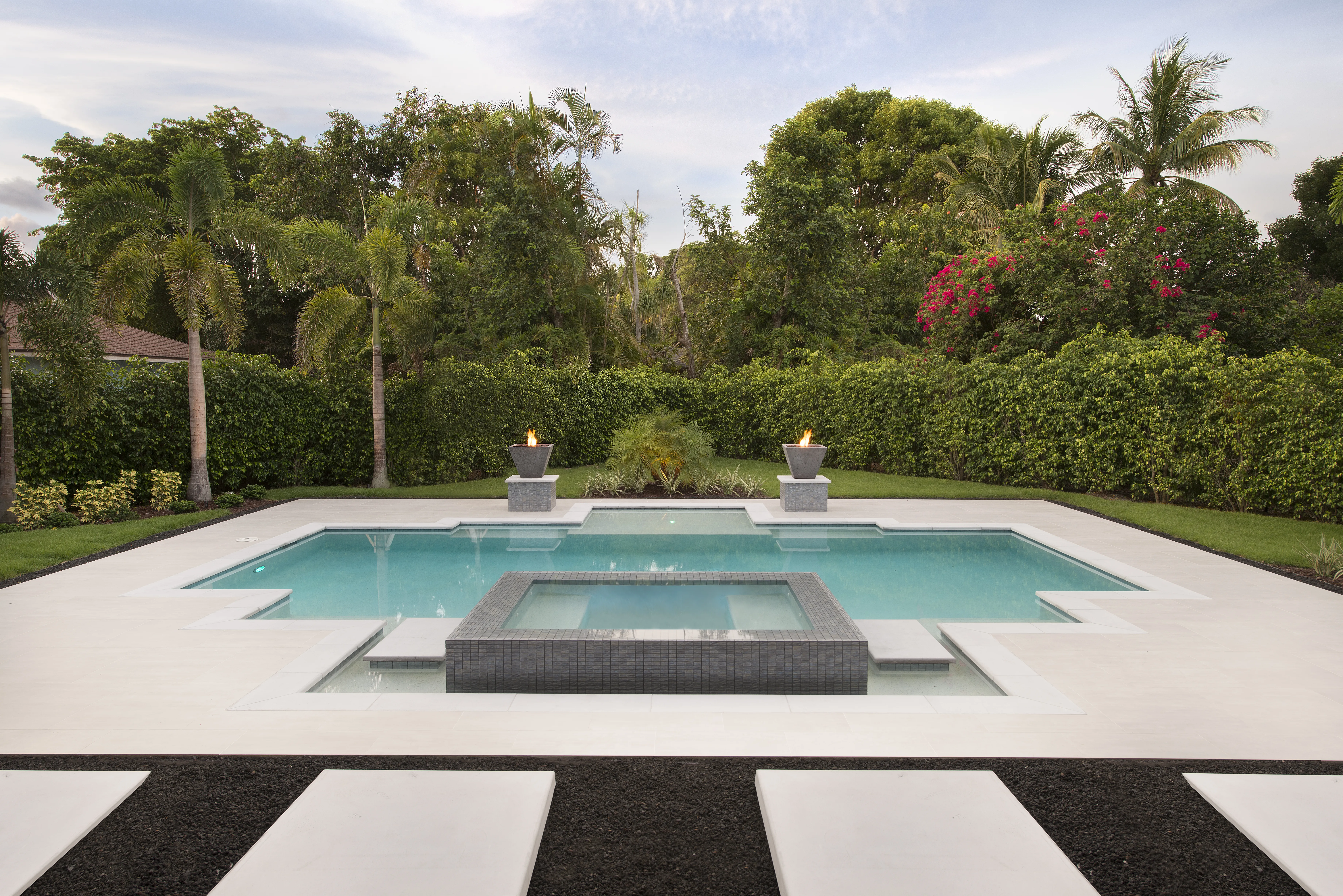 Moorings Residence: pool