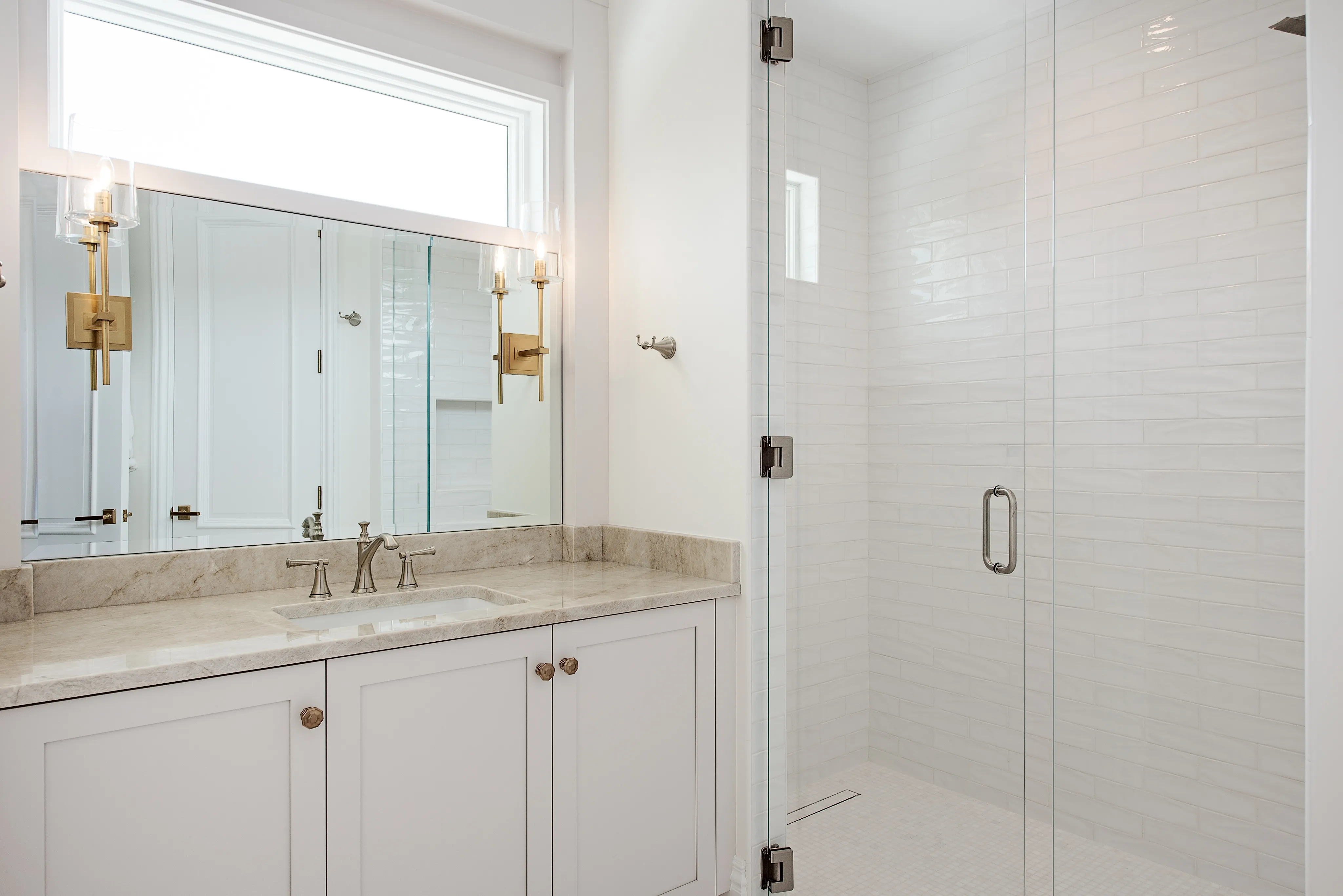 Port Royal Residence II: guest bath one