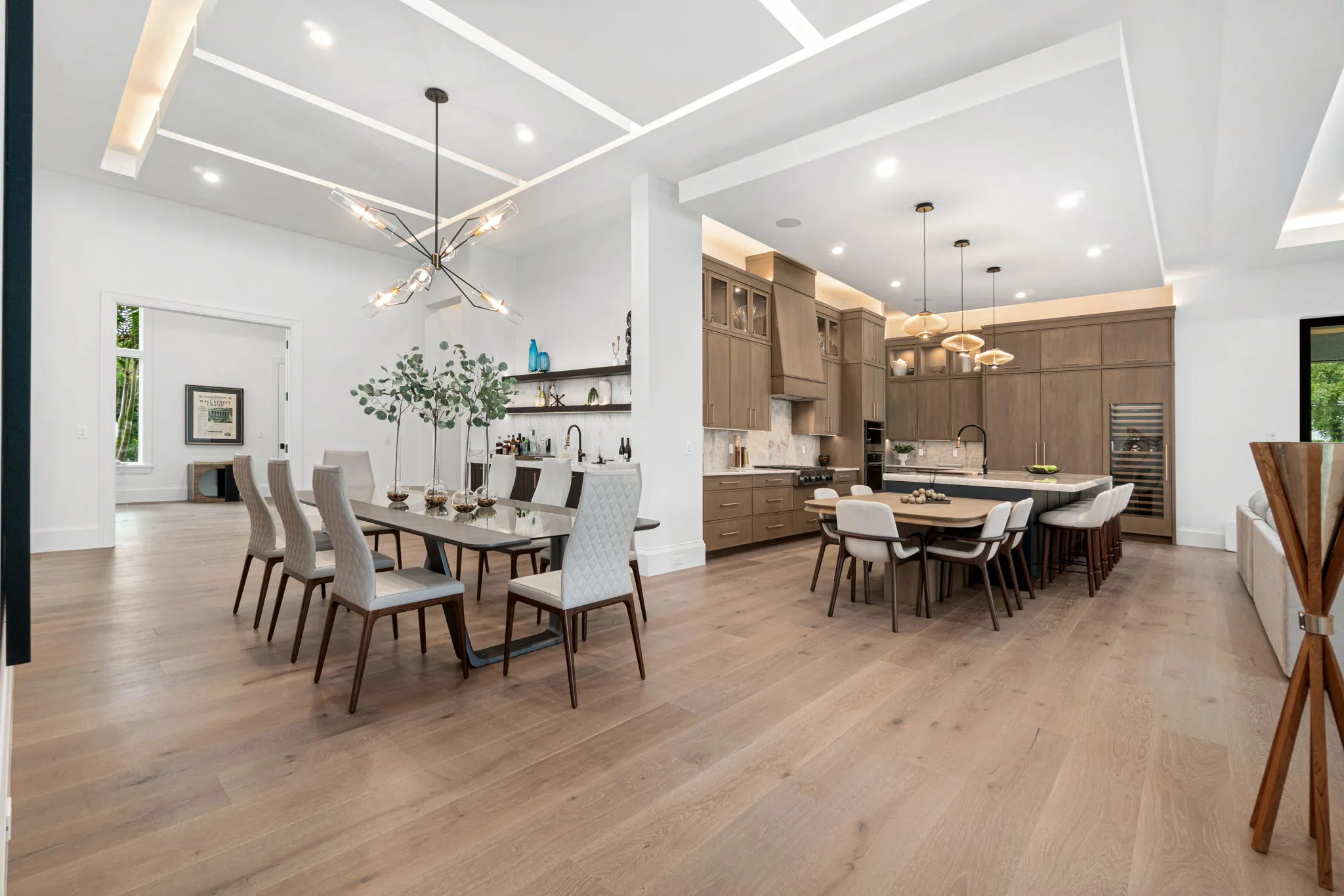 Pine Ridge Estates Residence III: dining room