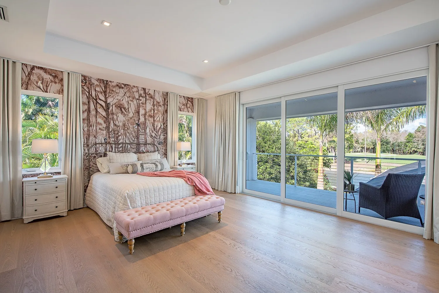Grey Oaks Residence I: guest bedroom two