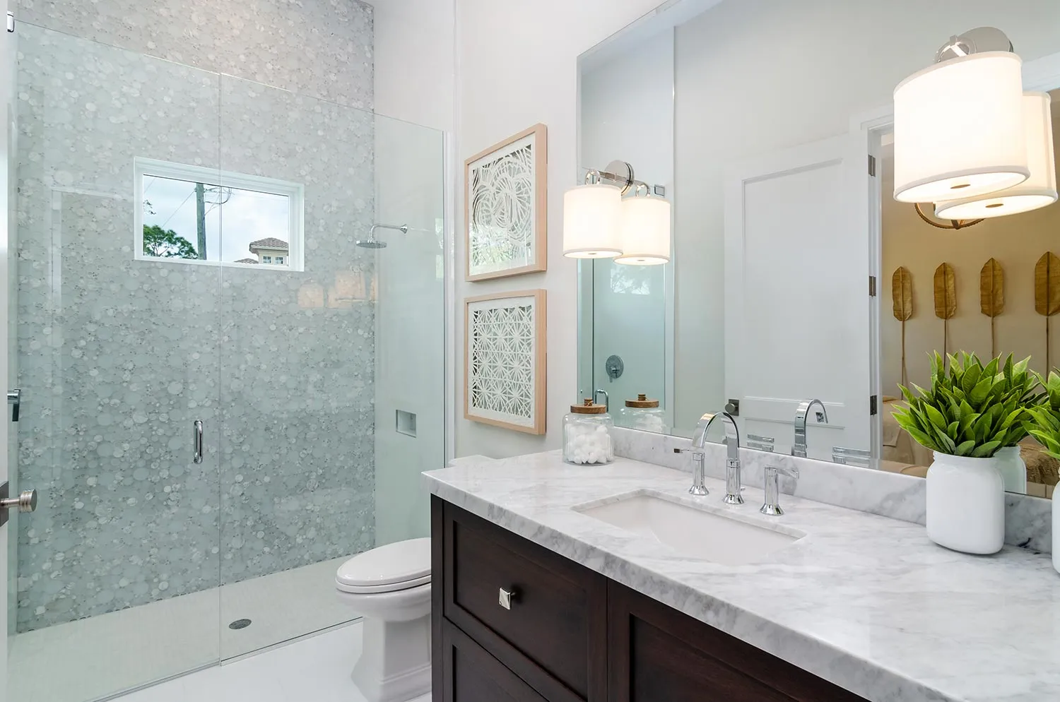 Pine Ridge Estates Residence IV: guest bath three