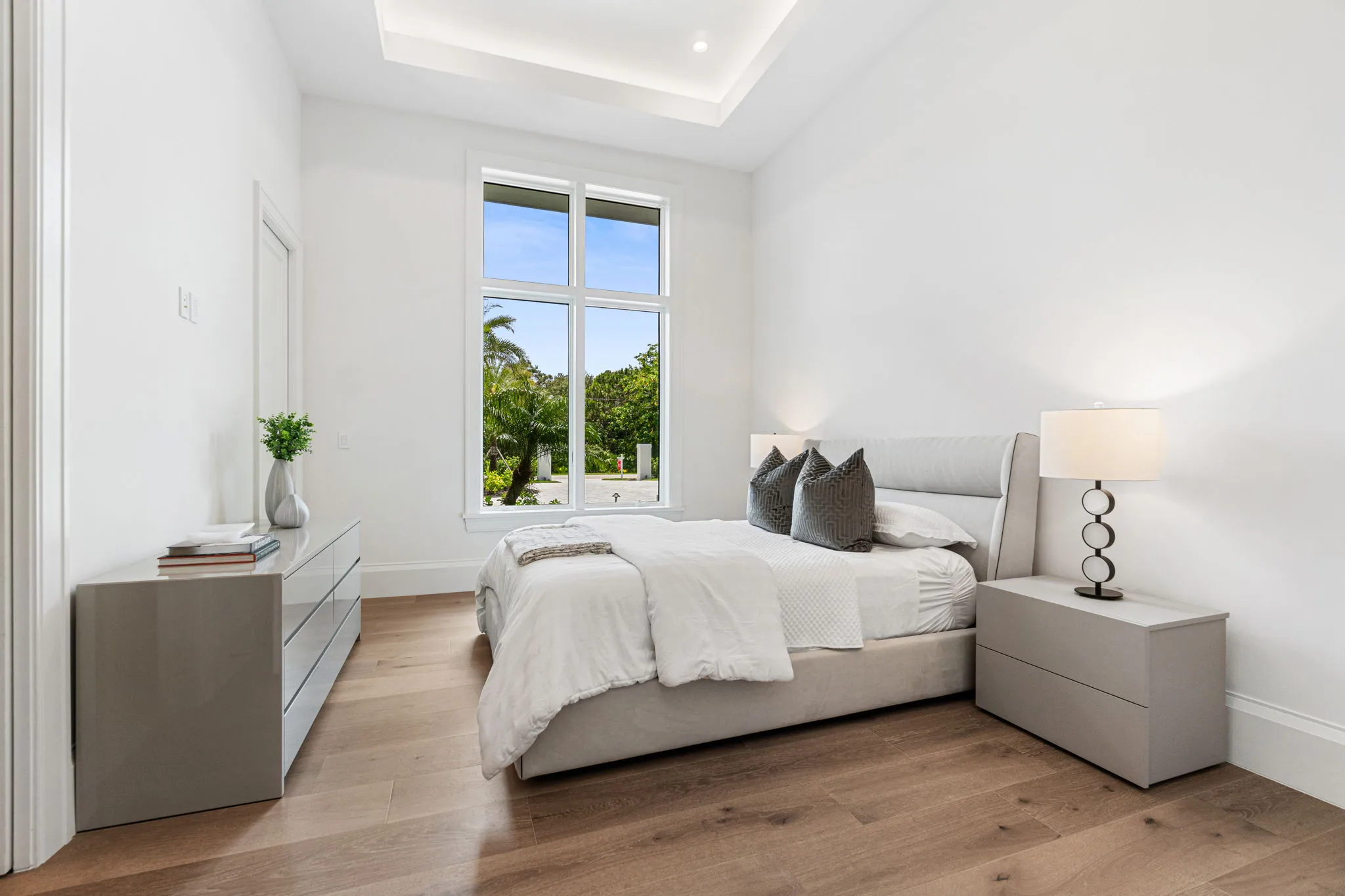 Pine Ridge Estates Residence III: guest bedroom three
