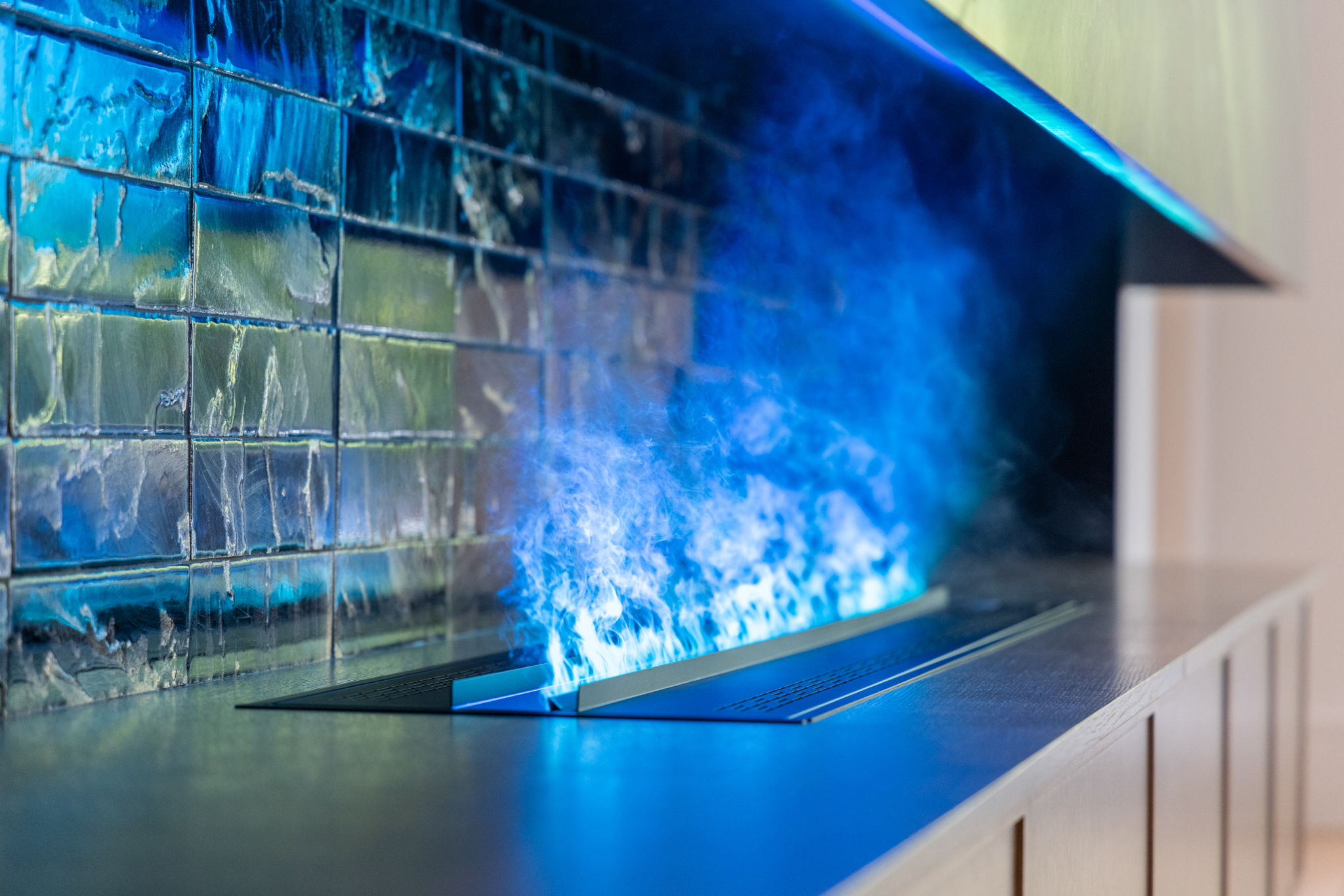 112 web or mls 079A9110 850 10th Street N.