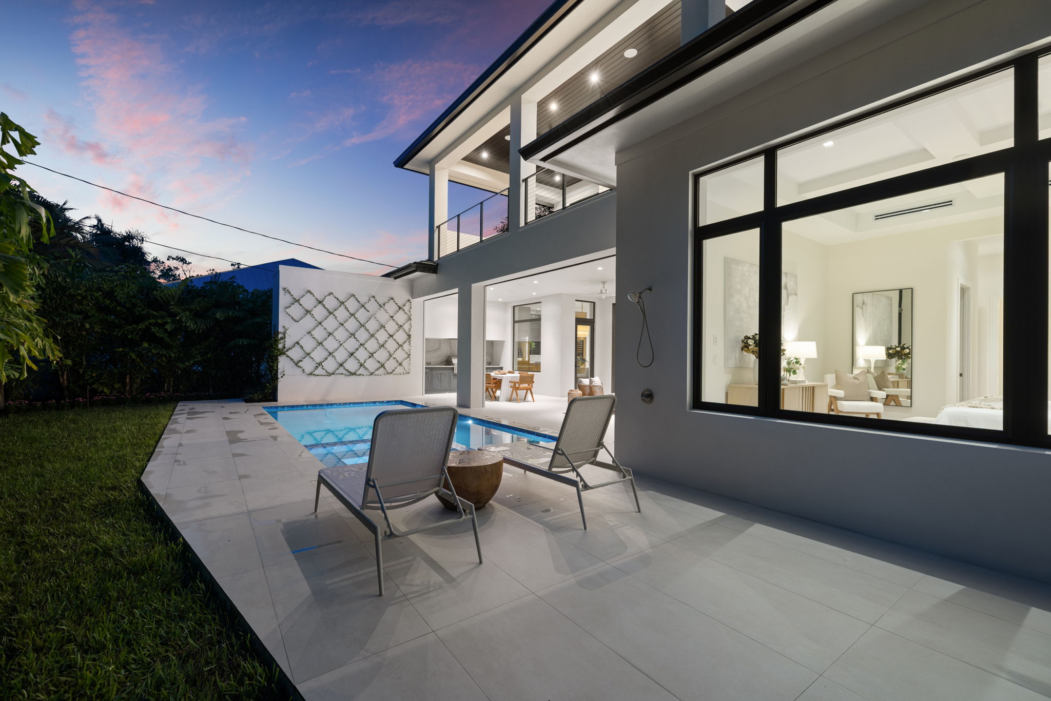 138 web or mls 079A9239 850 10th Street N.