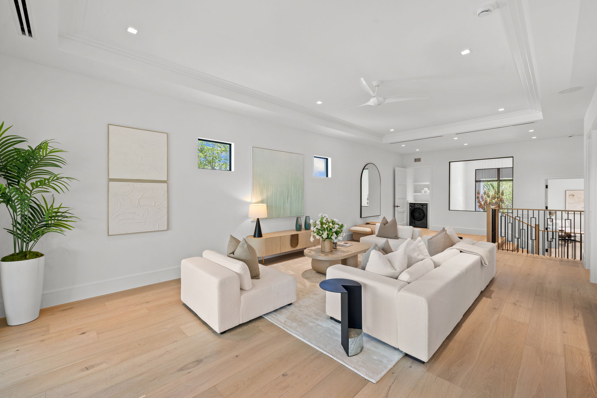 40 web or mls 079A8628 850 10th Street N.