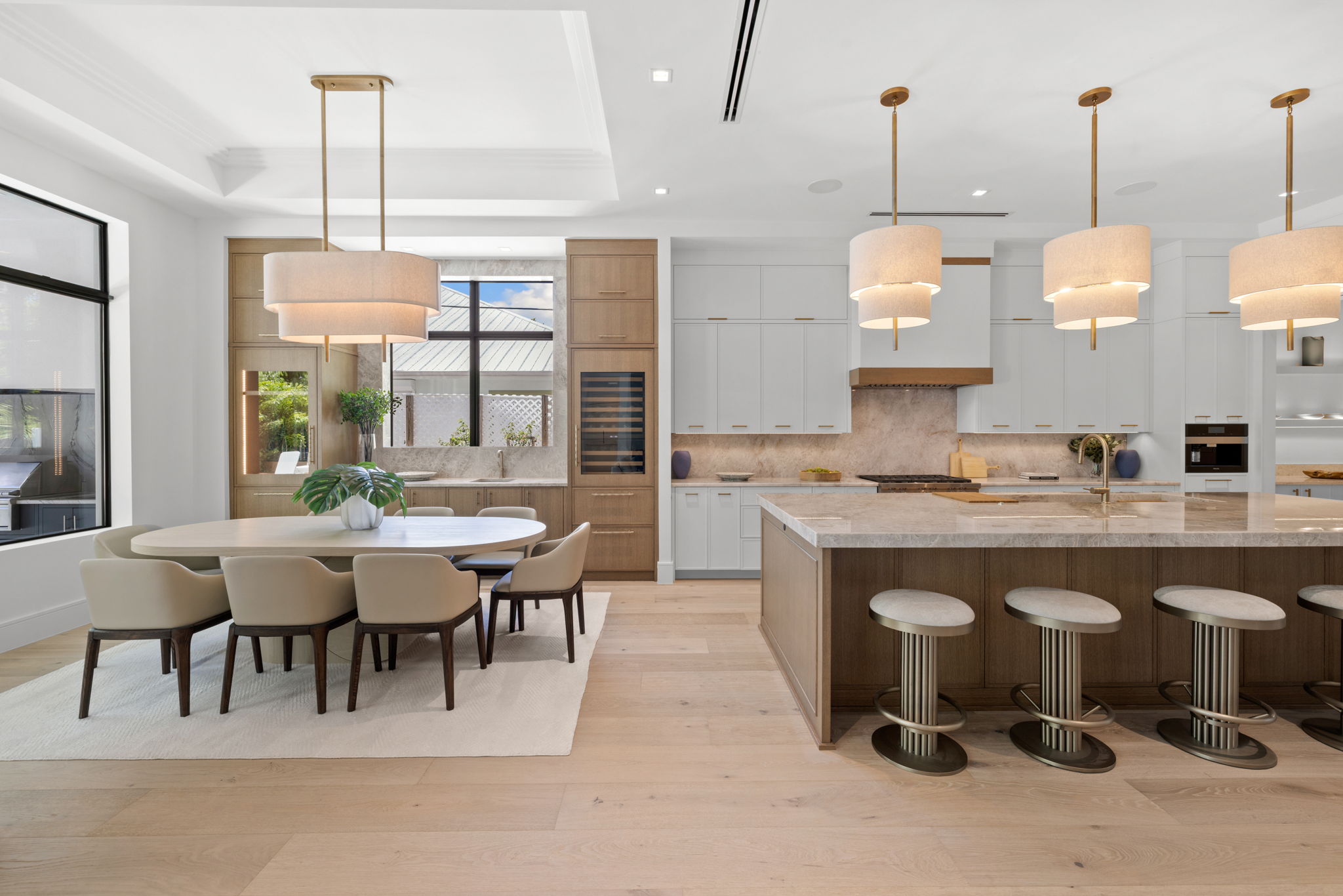 58 web or mls 079A8888 850 10th Street N.