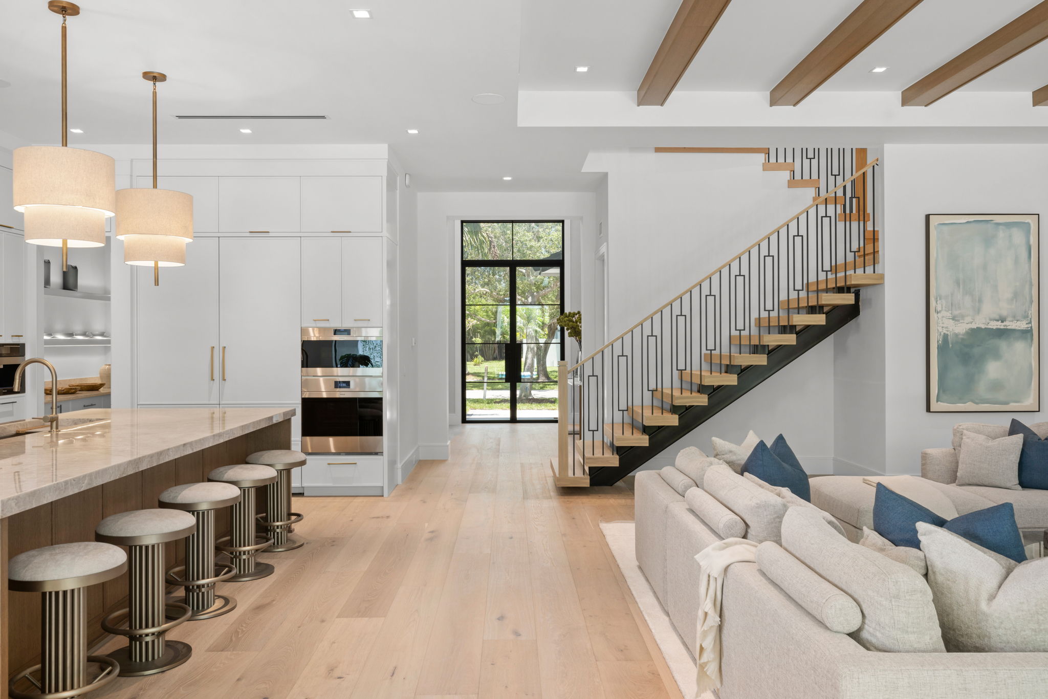 8 web or mls 079A8848 850 10th Street N.