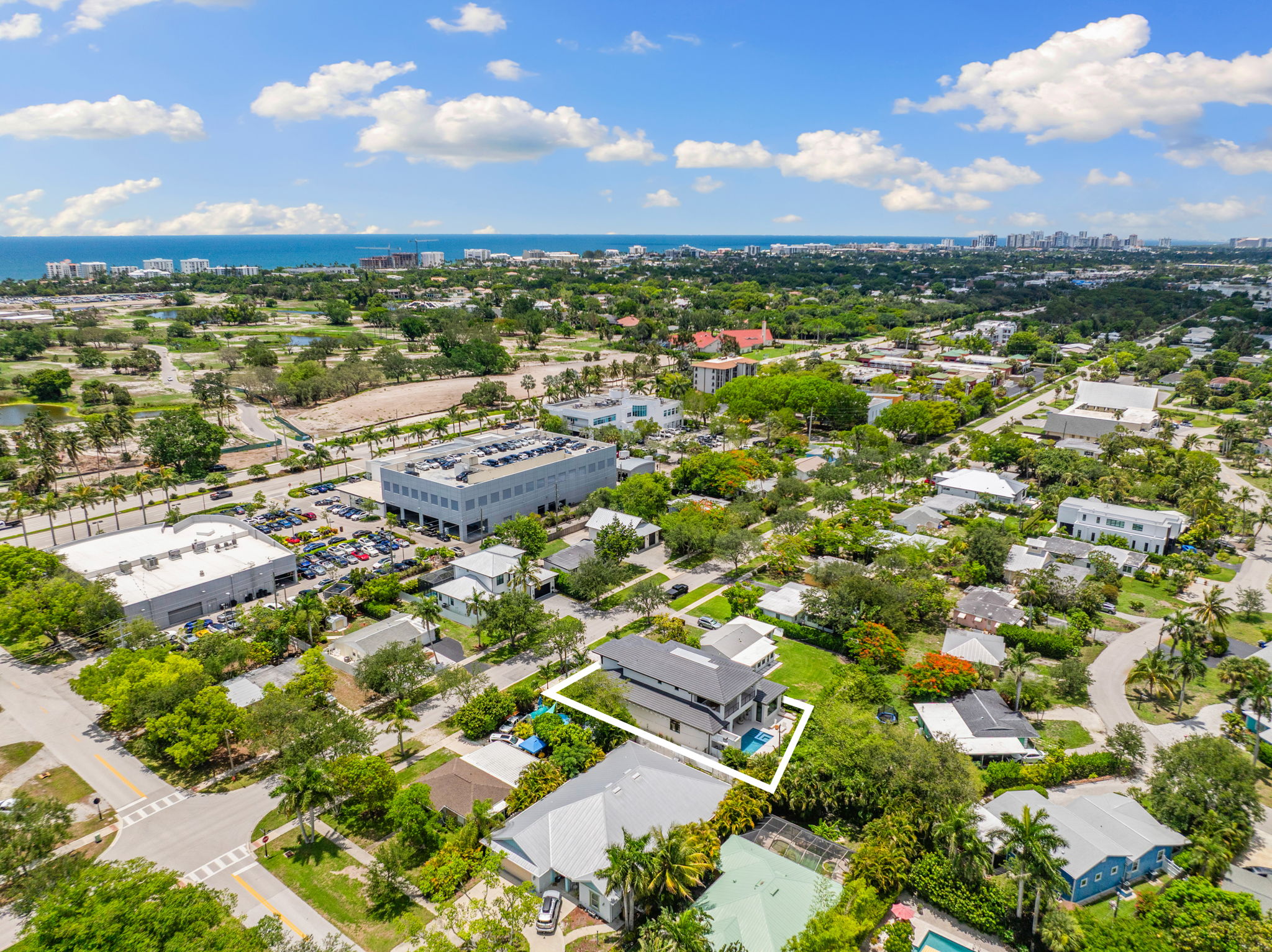 85 web or mls DJI 0408 850 10th Street N.